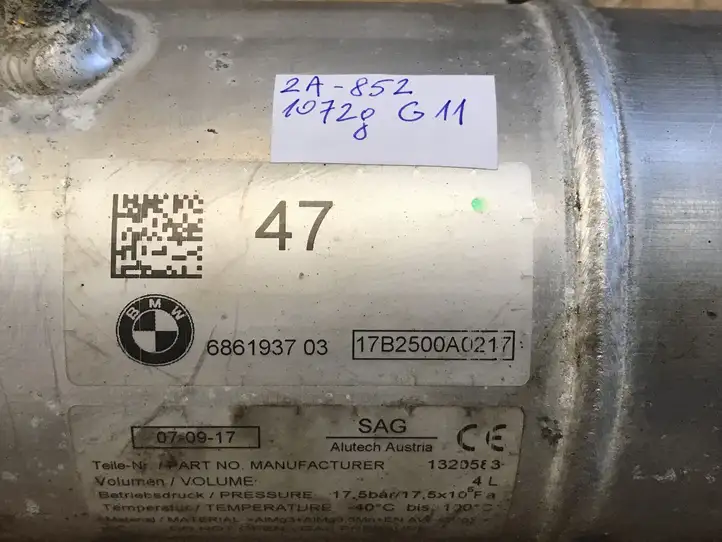 BMW 7 G11 G12 (2015 - 2022) 6861937 Ресивер пневмоподвески — фото 5
