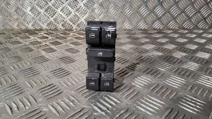 Volkswagen Golf V (2003 - 2009) 1K4959857 Блок кнопок стеклоподъемников — фото 1