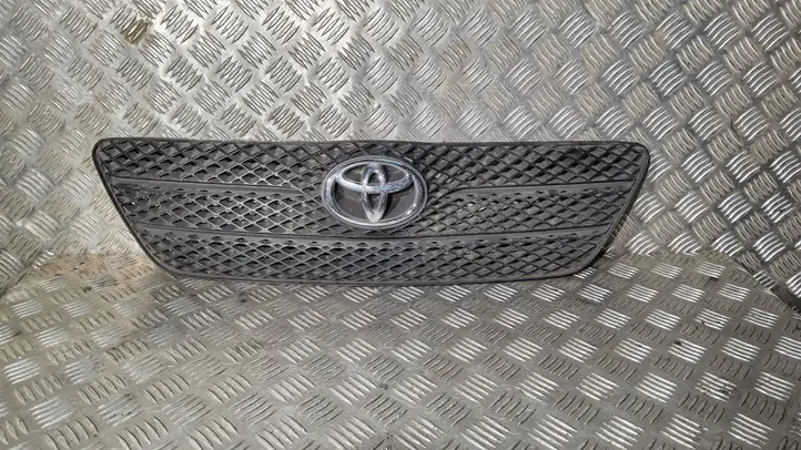 Toyota Corolla E120 E130 (2000 - 2004) 5311102150 Передняя решетка — фото 1