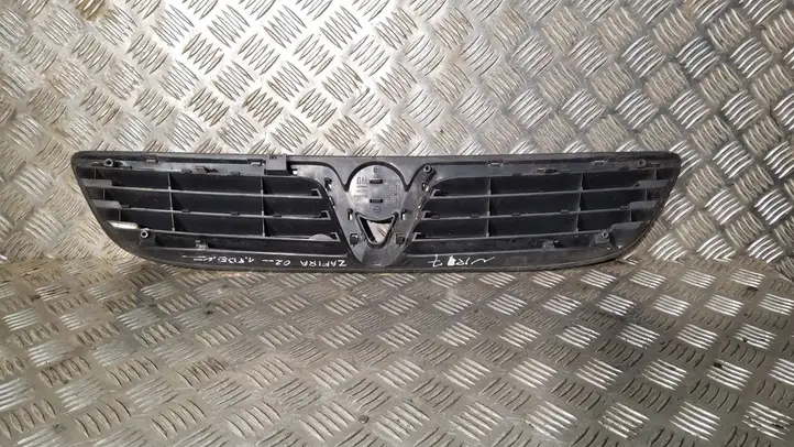 Opel Zafira A (1999 - 2003) 90580686 Передняя решетка — фото 2
