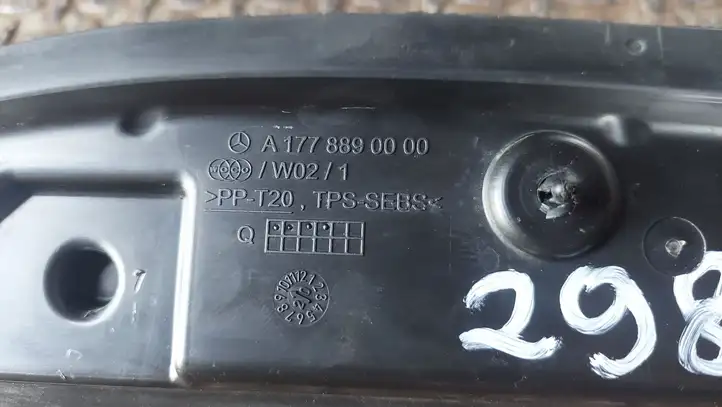 Mercedes-Benz A W177 (2018 - ) A1778890000 Накладка крыла — фото 2
