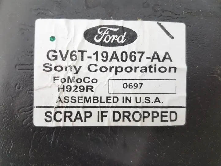 Ford Escape III (2013 - 2019) GV6T19A067 Сабвуфер — фото 2