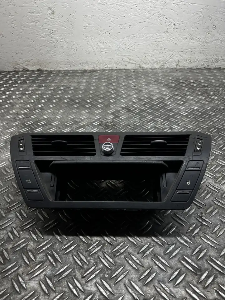 Citroen C4 I Picasso (2006 - 2013) Вещевой ящик — фото 4