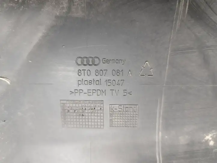 Audi A5 8T 8F (2007 - 2011) 8T0807081A Облицовка радиатора — фото 3