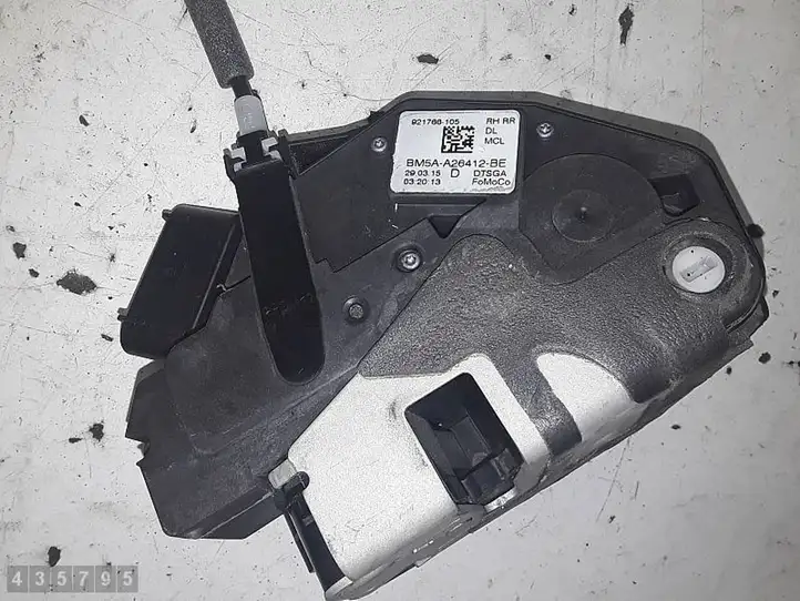 Ford Focus (2011 - 2015) BM5AA26412BE Замок задней двери — фото 2