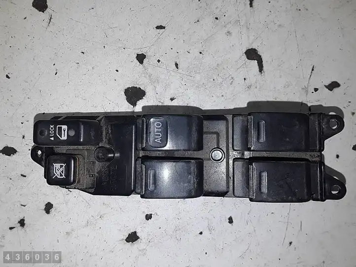Toyota Hilux (AN10, AN20, AN30) (2011 - 2015) 848200K061 Блок кнопок стеклоподъемников — фото 5