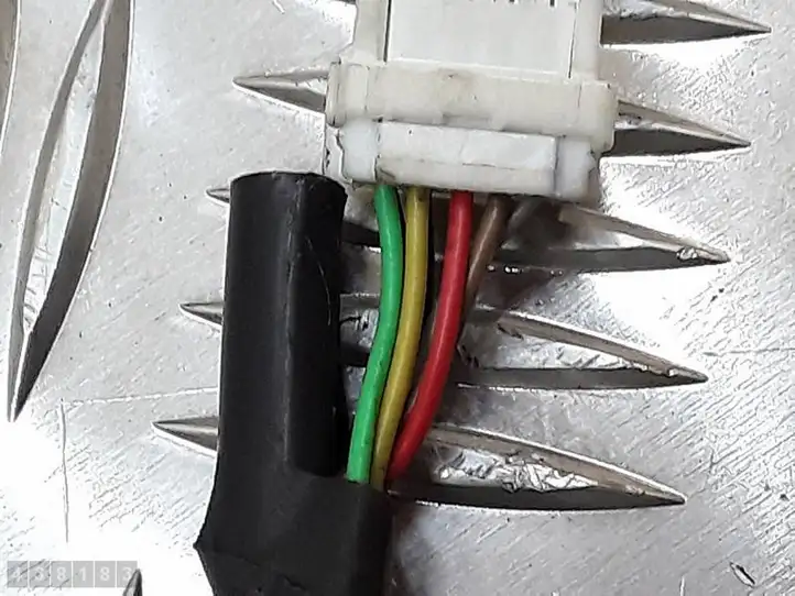 Nissan Note (E11) (2006 - 2014) E4023415 Боковое зеркало с электроприводом — фото 5