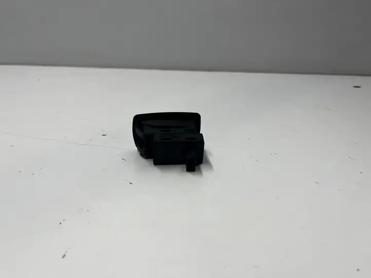 BMW X5 E70 (2006 - 2013) 6945874 Кнопка стеклоподъемников — фото 3