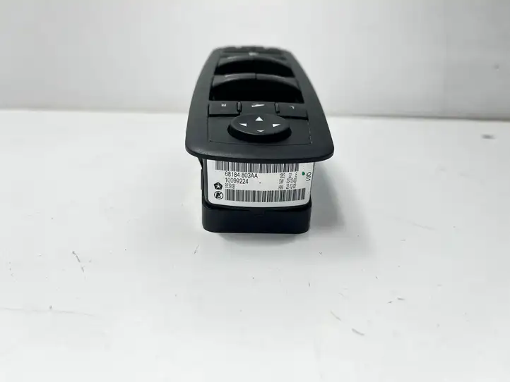 Jeep Grand Cherokee (2010 - 2021) 68184803AA Блок кнопок стеклоподъемников — фото 2