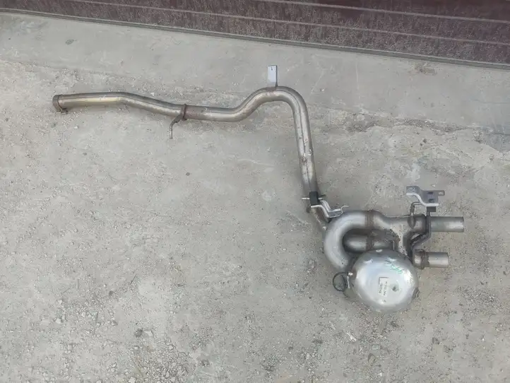 Maserati Levante (2017 - )  670039690 Глушитель