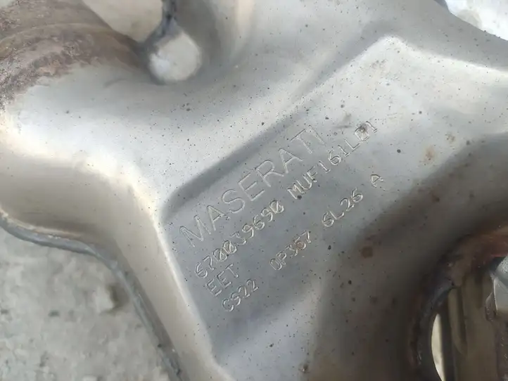 Maserati Levante (2017 - )  670039690 Глушитель