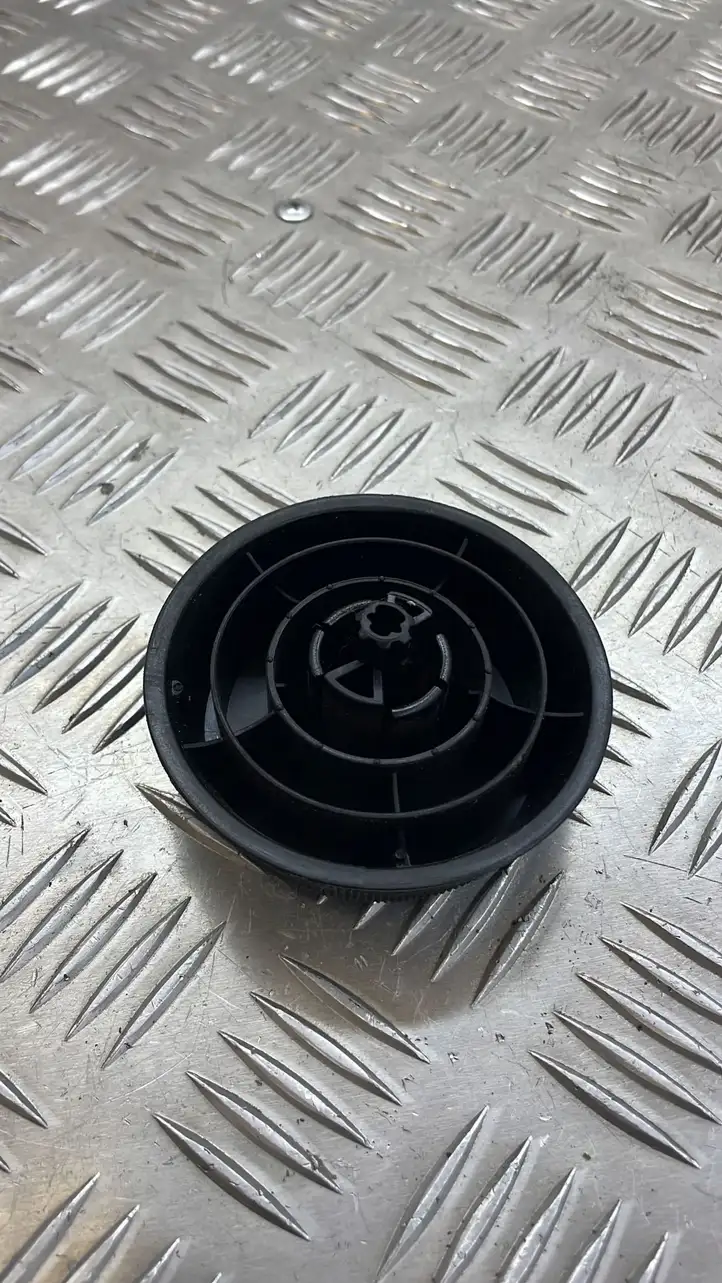 Mercedes-Benz C W204 (2007 - 2014)  A2049190088 Ручка регулировки сиденья