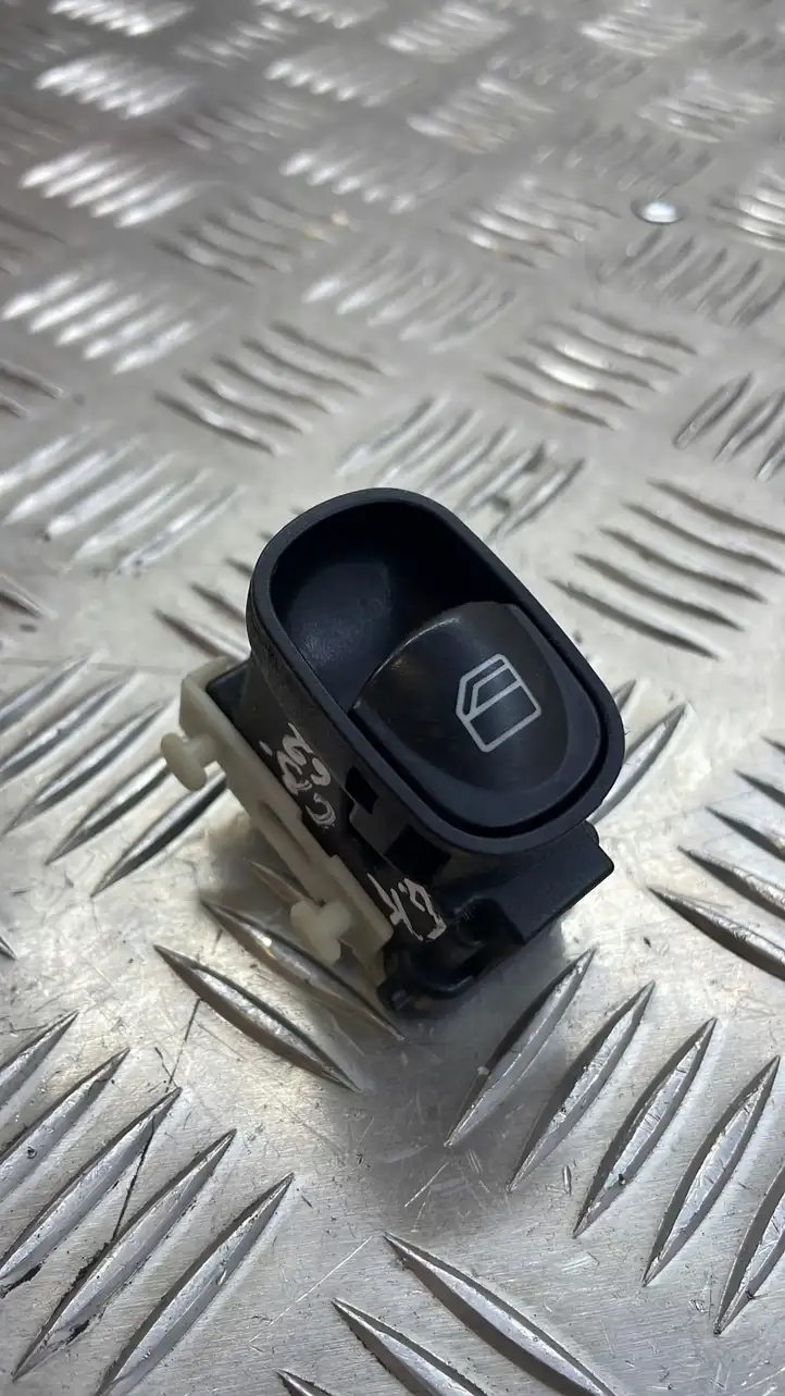 Mercedes-Benz C W203 (2000 - 2007) A2038200210 Блок кнопок стеклоподъемников — фото 1