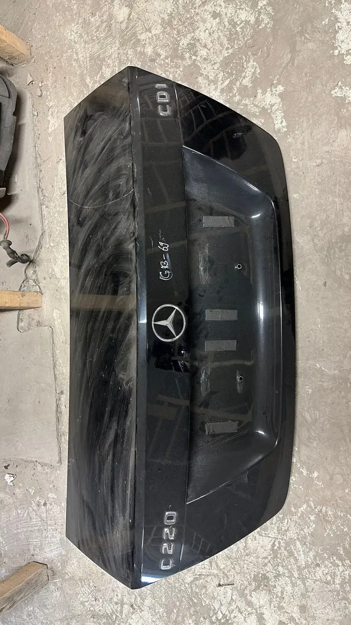 Mercedes-Benz C W204 (2007 - 2014) Крышка багажника — фото 1