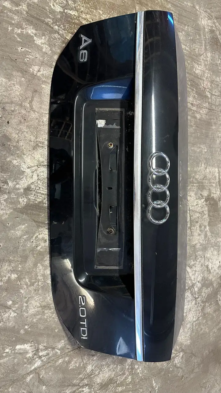 Audi A6 S6 C6 4F (2004 - 2008) Крышка багажника — фото 4