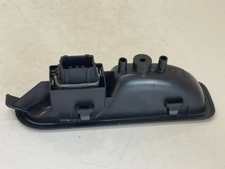 Renault Clio III (2005 - 2012) 8200234357 Кнопка стеклоподъемников — фото 4