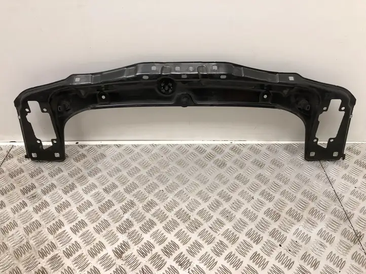 BMW 3 F30 F35 F31 (2012 - 2018) 17023811 Верхняя панель радиатора — фото 3
