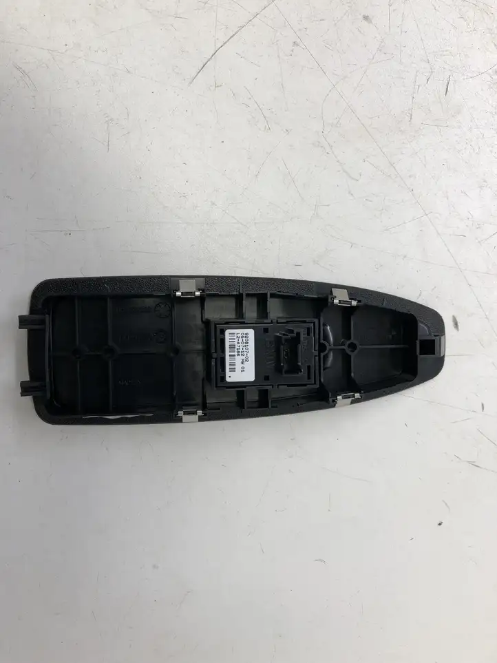 BMW 3 F30 F35 F31 (2012 - 2018) Блок кнопок стеклоподъемников — фото 5