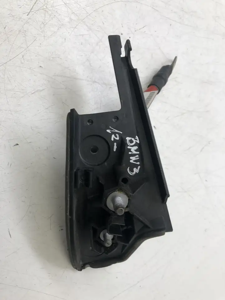 BMW 3 F30 F35 F31 (2012 - 2018) 86168110 Плюсовой провод аккумулятора — фото 3