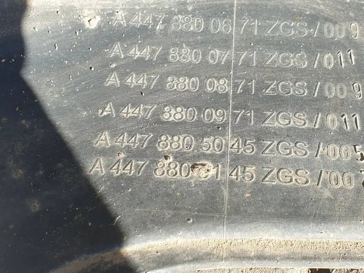 Mercedes-Benz Vito W447 (2014 - ) A4478800671 Задний бампер — фото 4