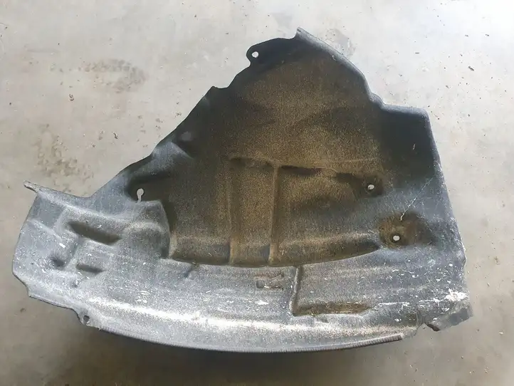 Audi A4 S4 B9 (2015 - 2019) 8W0821172 Подкрылок колесной арки — фото 1