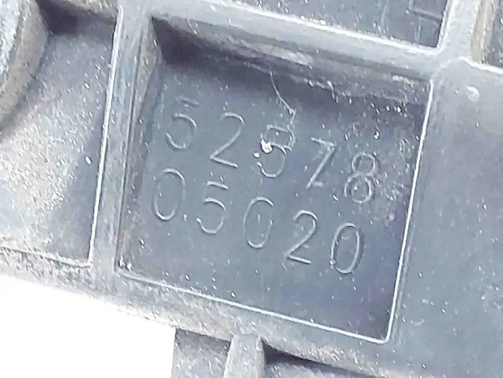 Toyota Avensis T270 (2009 - 2012) 5257605060 Кронштейн угловой части бампера — фото 6
