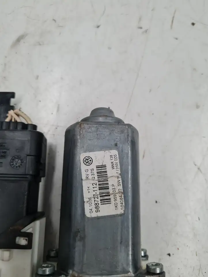 Volkswagen PASSAT B6 (2005 - 2010) 1K0959703P Стеклоподъемник задней двери — фото 2