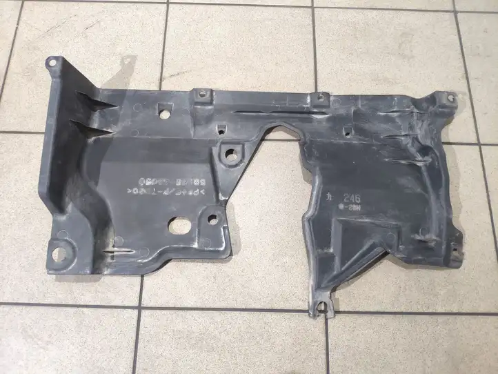 Lexus RX 450H (2015 - 2019) 5816648050 Защита двигателя — фото 8
