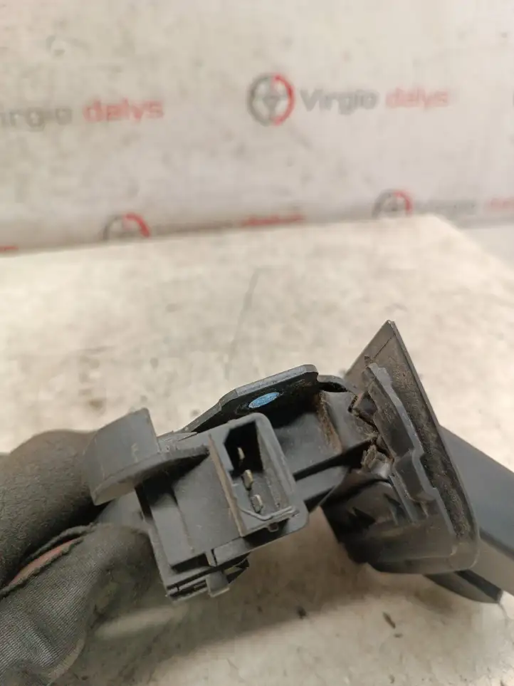 Audi A4 (2004 - 2009)  8P4827505C Замок задней крышки