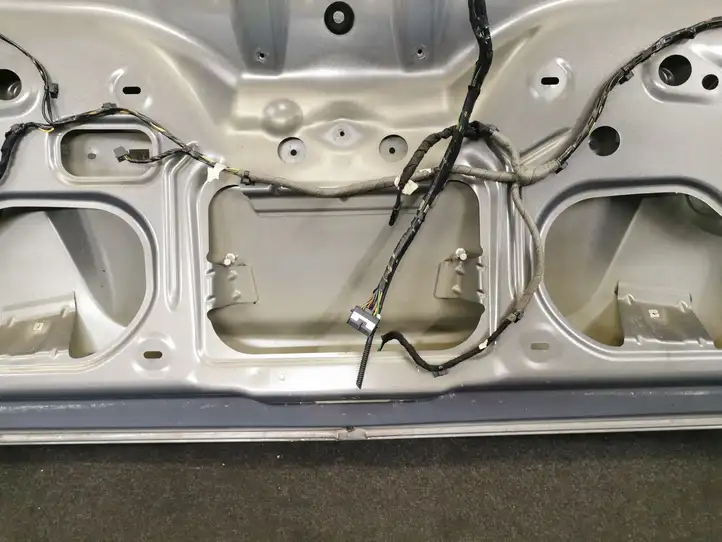 Opel Meriva B (2010 - 2014) Крышка багажника — фото 2