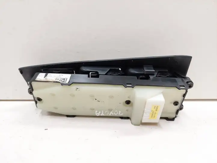 Toyota Avensis T250 (2006 - 2009) 37168A Блок кнопок стеклоподъемников — фото 3