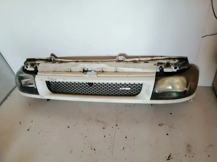 Ford Transit (2000 - 2006) Верхняя панель радиатора — фото 1