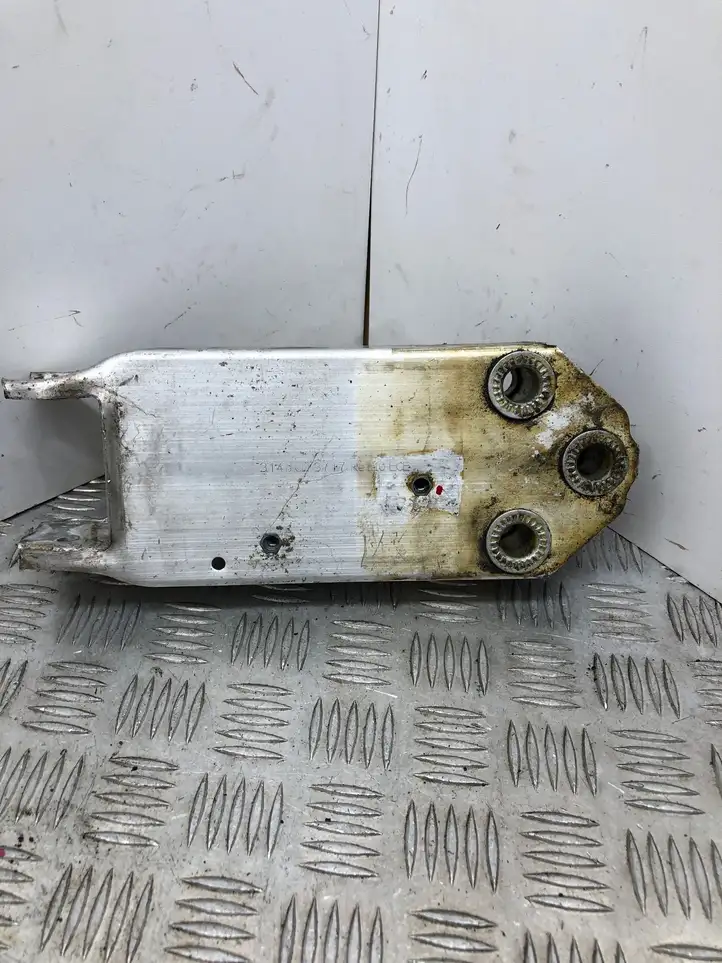 BMW 7 F01 (2008 - 2016) 3148073717 Кронштейн панели радиатора — фото 1