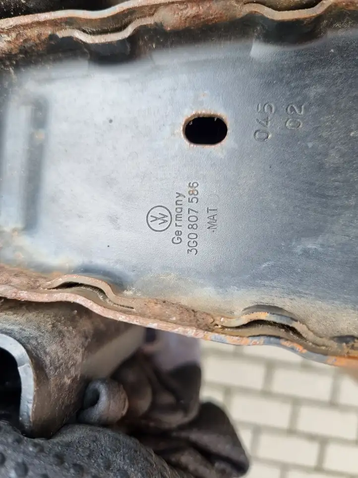 Volkswagen PASSAT B8 (2015 - ) 3G0807586 Усилитель заднего бампера — фото 3
