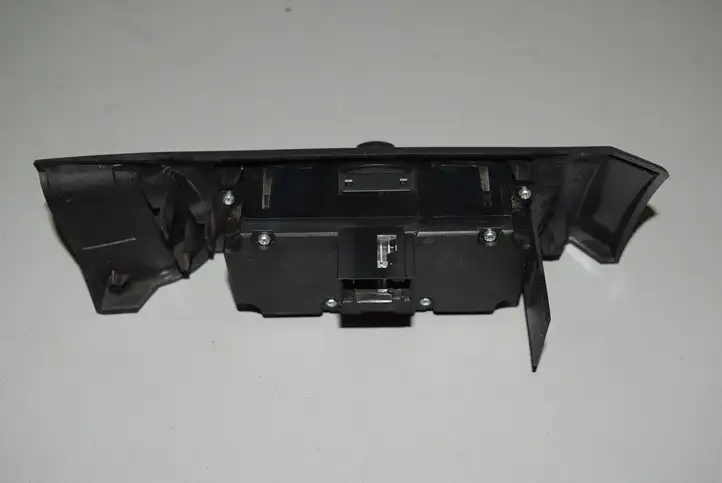 BMW 5 E60 E61 (2004 - 2010) 6925295 Включатель фонарей — фото 3
