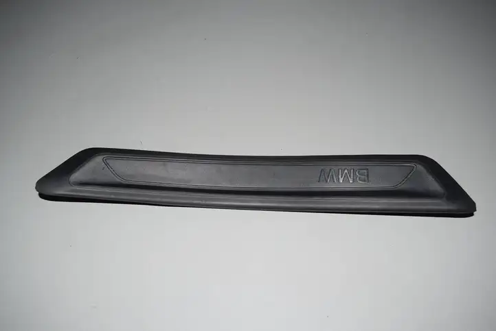 BMW 1 F20 F21 (2011 - 2019) 7263311 Внутренняя отделка переднего порога — фото 2