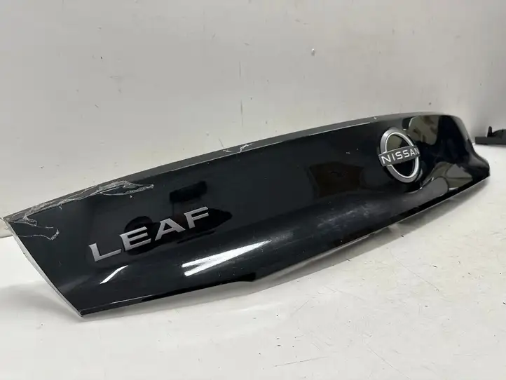 Nissan Leaf II (ZE1) (2017 - ) 908105SHOA Обшивка багажника — фото 1