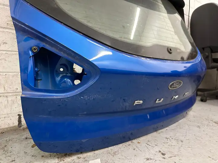 Ford Puma (2019 - ) Крышка багажника — фото 2