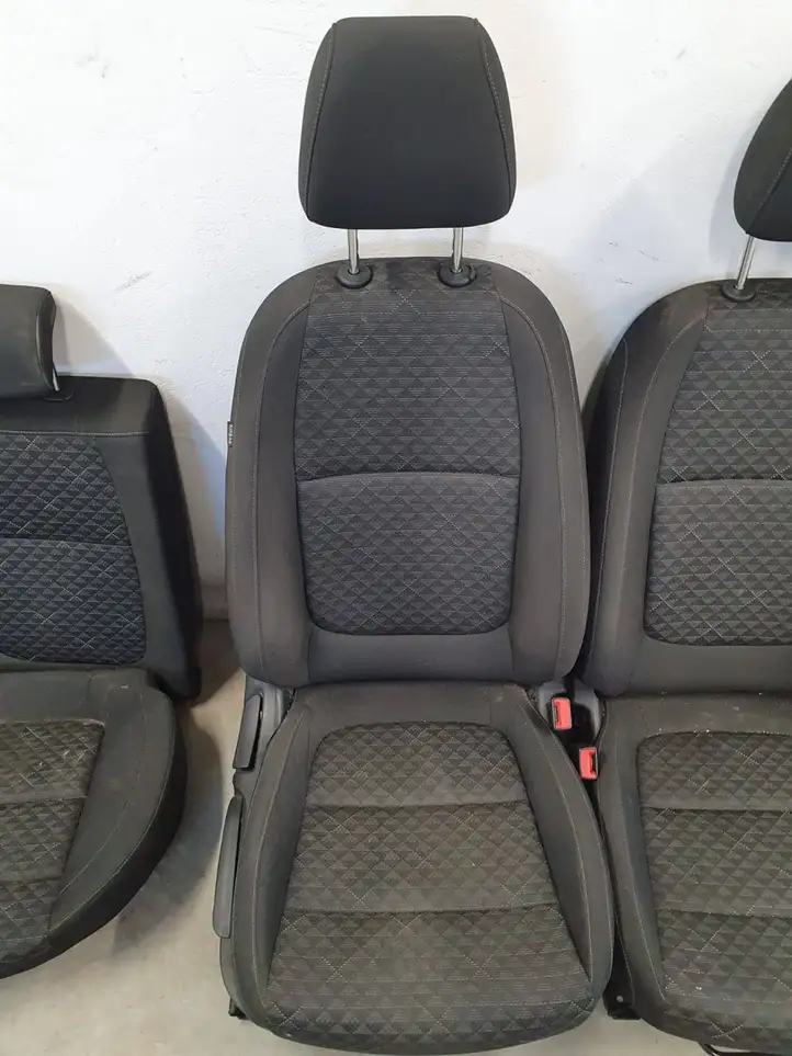 Kia Rio (2015 - 2017) Комплект салона — фото 7