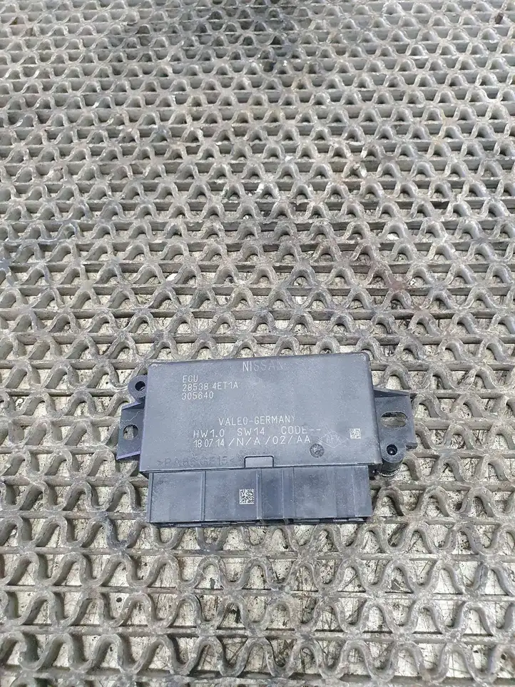 Nissan Qashqai (2013 - 2017) 285384ET1A Блок управления парктрониками — фото 4
