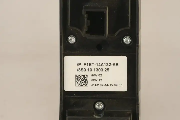 Ford Kuga II (2013 - 2019) F1ET14A132AB Блок кнопок стеклоподъемников — фото 3