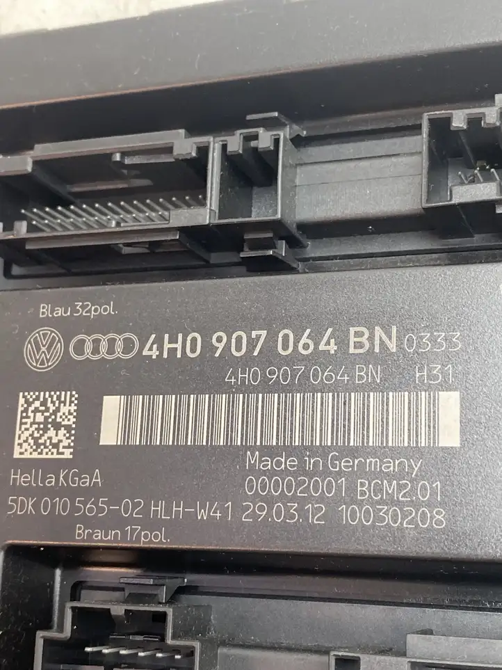 Audi A6 C7 (2011 - 2014) 4H0907064BN Модуль комфорта — фото 3