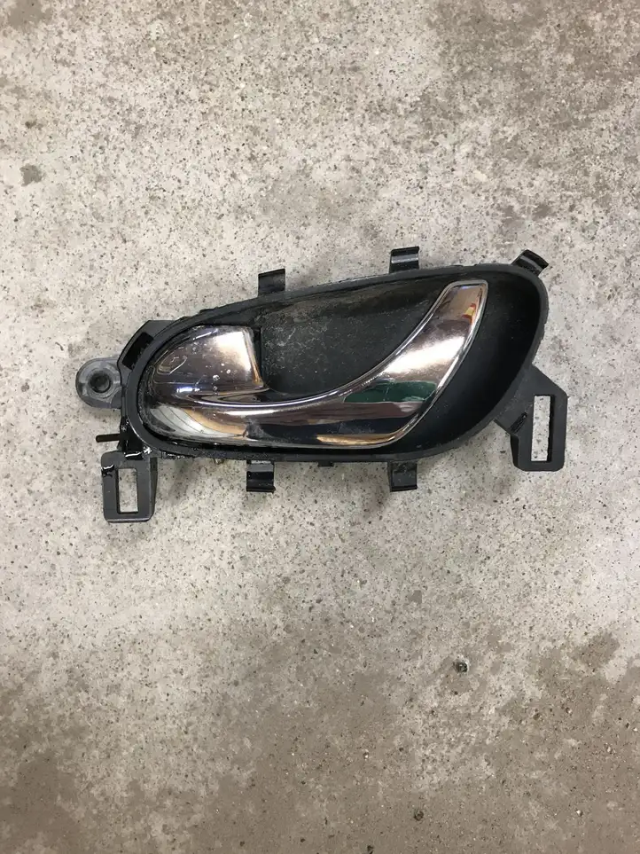 Nissan Qashqai (2010 - 2013) 806714EA1A Внутренняя ручка задней двери — фото 1