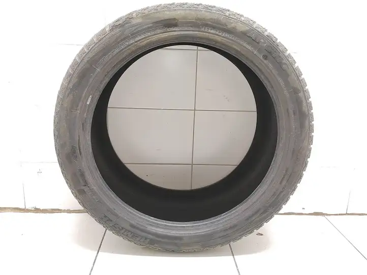 BMW X5 E70 (2006 - 2013) 27540R20 Зимняя шина R20 — фото 3