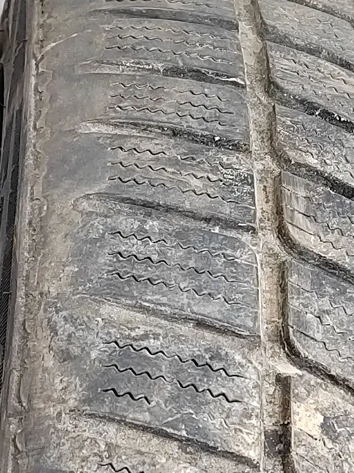 BMW X5 E70 (2006 - 2013) 31535R20 Зимняя шина R20 — фото 11