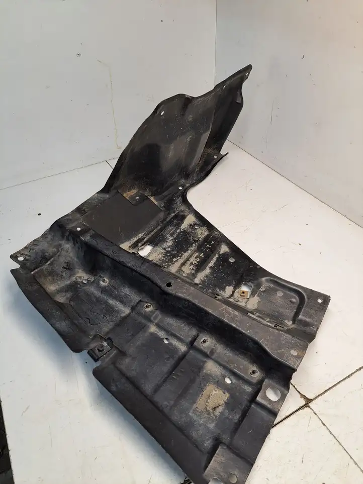 Toyota Prius (XW20) (2003 - 2009) 5144147021 Защита двигателя — фото 4