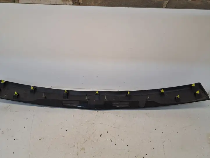 Toyota Prius (XW30) (2009 - 2015) 7680147070 Подсветка номера — фото 5