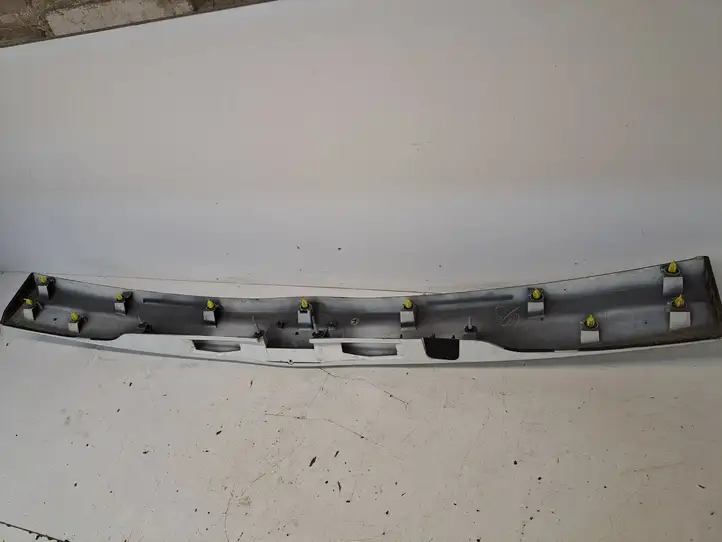 Toyota Prius (XW30) (2009 - 2015) 7681147070 Подсветка номера — фото 6