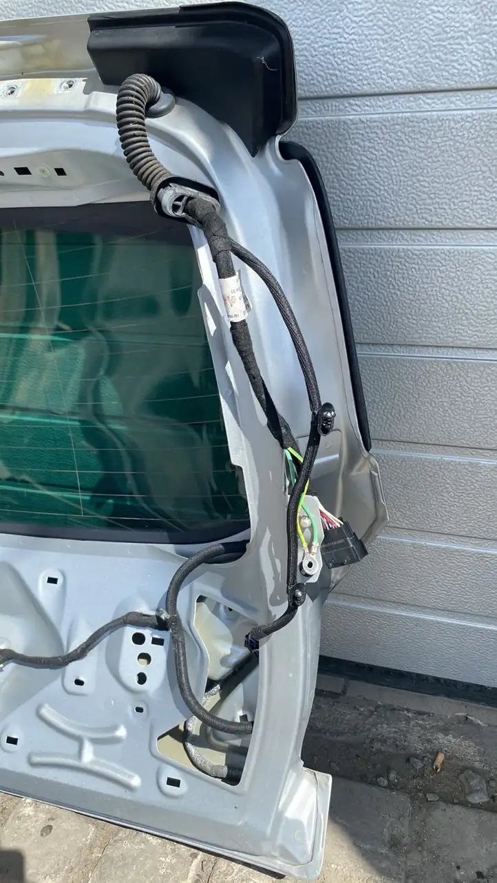 Peugeot 3008 I (2008 - 2015) Крышка багажника — фото 3
