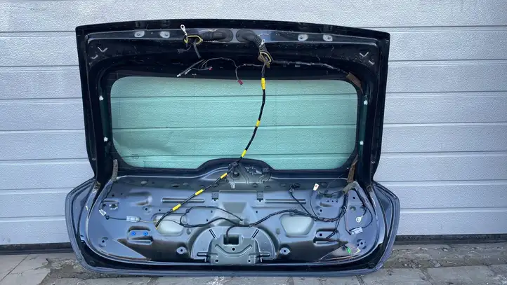Volvo V60 (2010 - 2013) Крышка багажника — фото 4